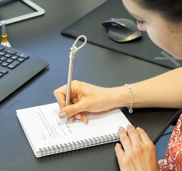 Professional ghostwriting services